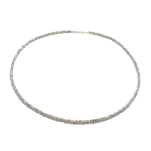 Platingraue Rohdiamantkette